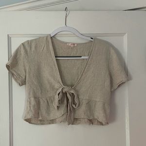 PacSun tie front crop top